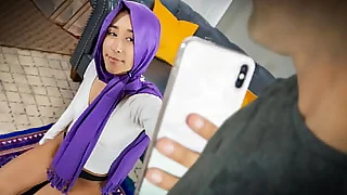 Hijab Girlfriend Invites Her BF to Her Bed to Rebel in The Naughtiest Way Possible!  Hijablust