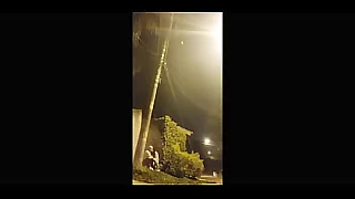 casada flagrada traindo na rua eacute punida pelo marido com anal intenso!