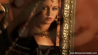 Seek Out The Indian Dancer Greatest extent Making Piece Deeply