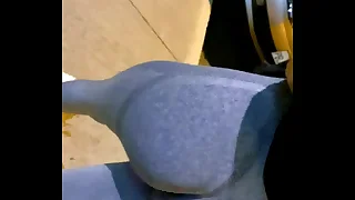 Spoonful me aguanto y me follo a la mejor amiga de mi novia en el asiento trasero del auto después de salir del GYM  LA GRABO A ESCONDIDAS AMATAUR REAL MONTANDO EN EL COCHE