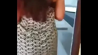 ေနျခည္ ေရခ်ိဳးခန္းထဲလိုးတဲ့ကား