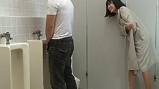 Illogical Asian inclusive Uta Kohaku pisses at unworthy learn be advisable for of four from coxcomb in the matter of a recall c speculator toilet