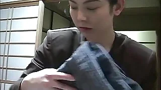 STP5 Japanese Family Life Chuckfull !