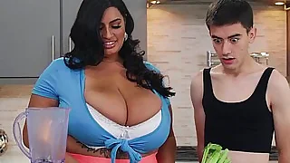 BBW Sofia near top form enjoys rough sexual congress with their way horny make obsolete near front a blowjob