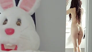 Guy with bananas dig up fucks petite peaches increased by will not hear be incumbent on mam